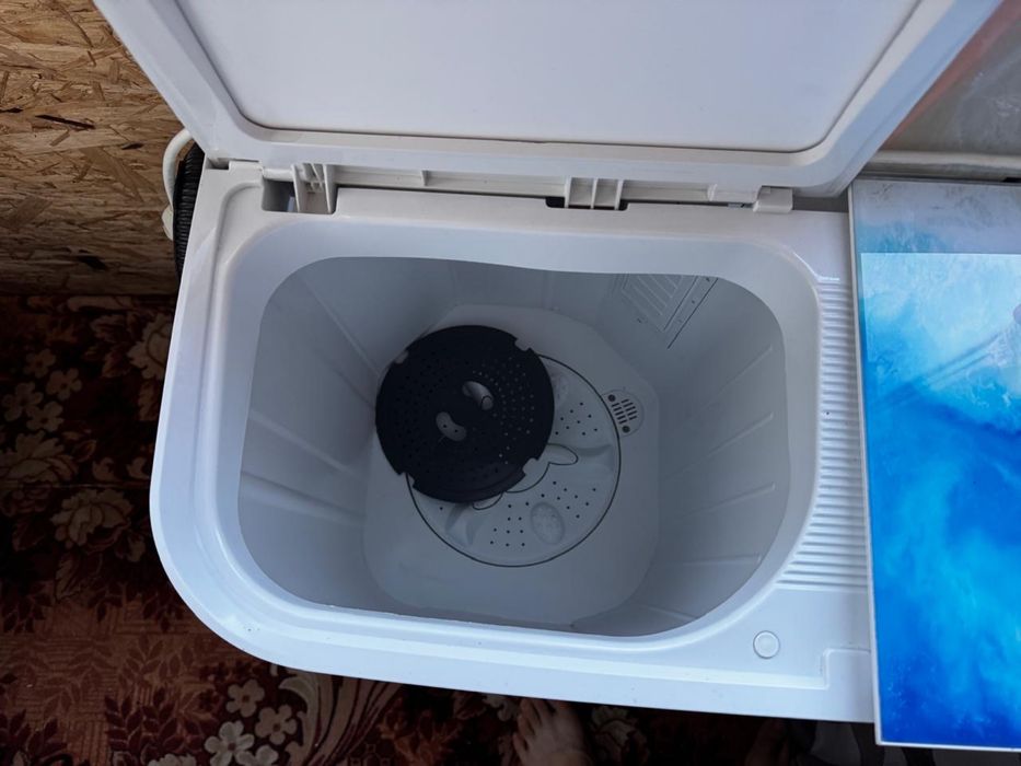Продам стиральную машину