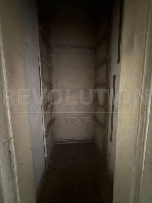 Продава се Тристаен апартамент в София, Център - 85 кв.м за 1500 €/кв.м - Снимка #5