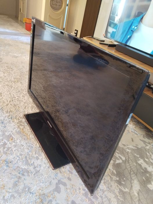 телевизор Самсунг,