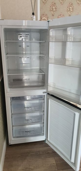 Продам холодильник LG в хорошем состоянии