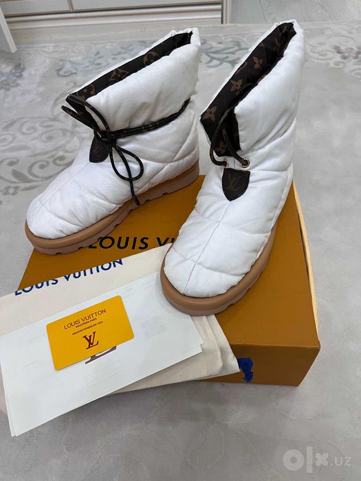 Продам зимние сапоги балонка Louis Vuitton