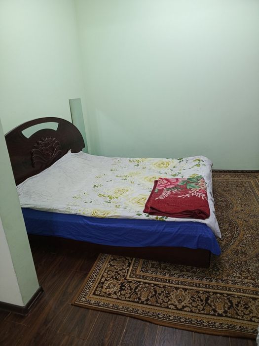 Sergeli 5  bekat yonida 2 xonali uy