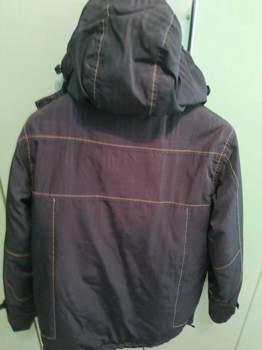 Куртка осень-весна.