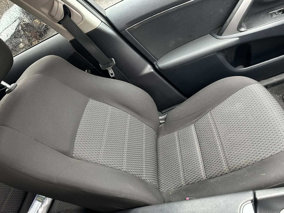 НА ЧАСТИ Toyota Avensis 2012г 2. 0 D-4D 124 к. с.