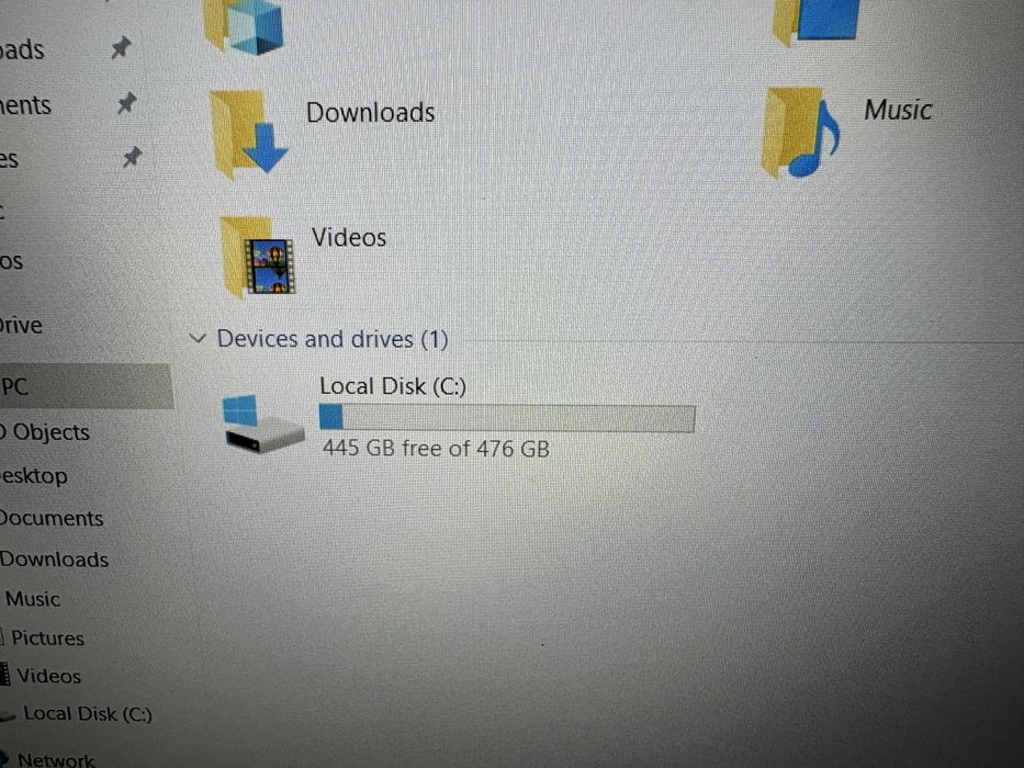 Laptop dell ispirion 15” i5 10th gen 8gb ram 500 GB ssd