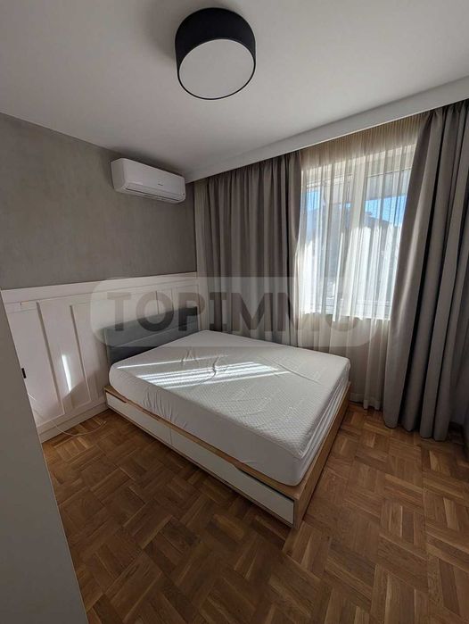 Дава се под наем Тристаен апартамент в Варна, Център - 75 кв.м за 1047.03 € - Снимка #5