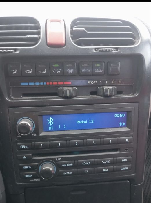 Шевроле Кобальт мазда кронус магнитафон