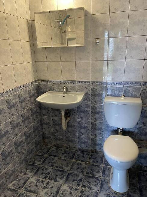 Дава се под наем Двустаен апартамент в Варна, Бриз - 76 кв.м за 498.27 € - Снимка #4