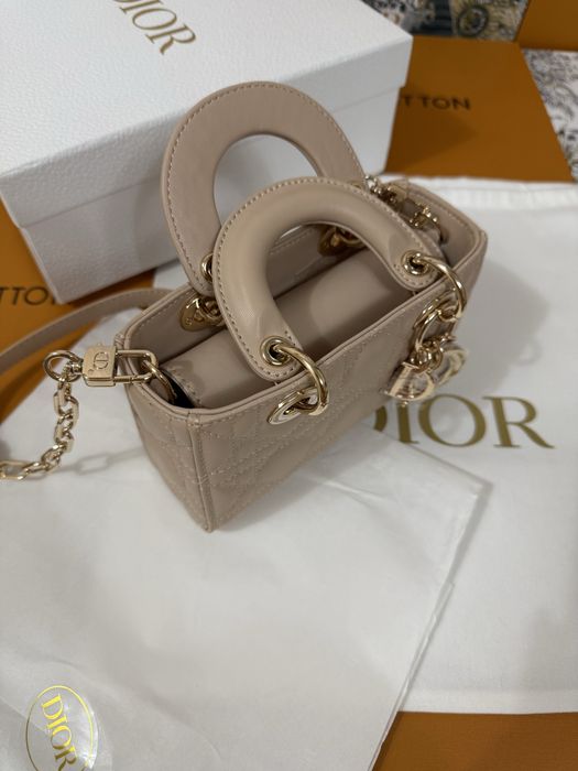 Дизайнерска дамска чантичка New Season