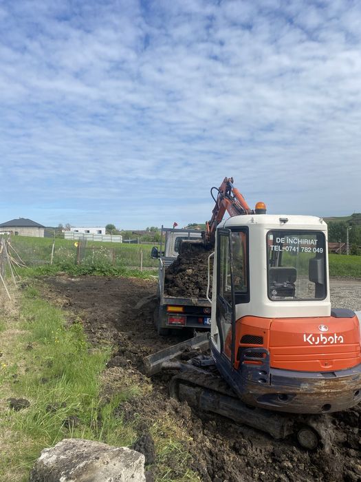 Lucrari cu miniexcavator ,Inchiriez escavator