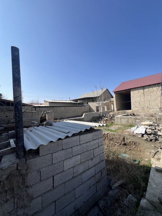 Hovli.          .