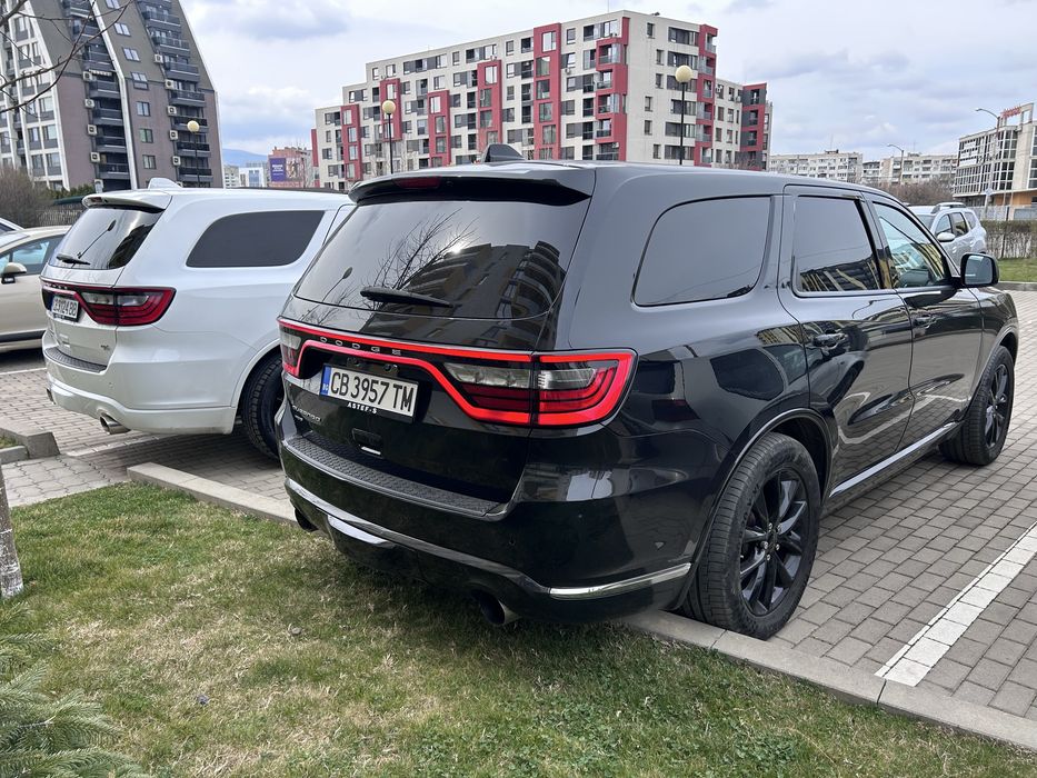 Автомобил под наем за бал/сватба