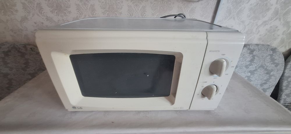 Продам микровалновку