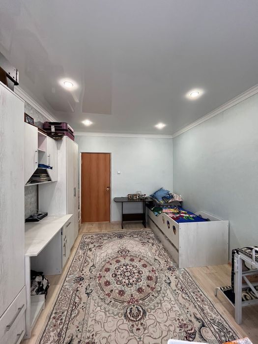 Продаётся 2 комн 60кв Монкеулы