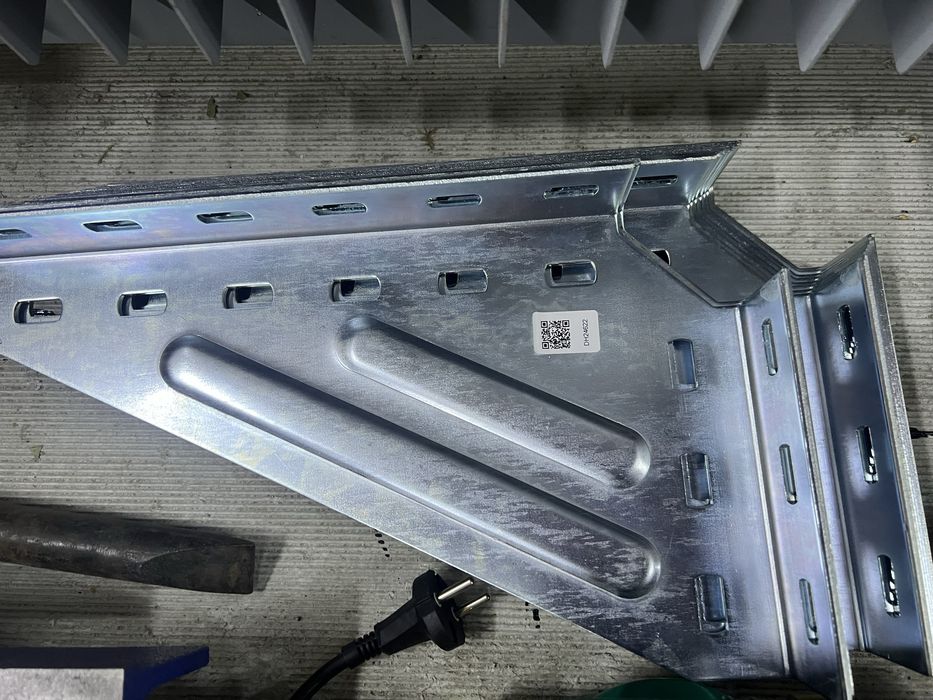 Кранштеины .Кранштеины для полок и Т.Д .