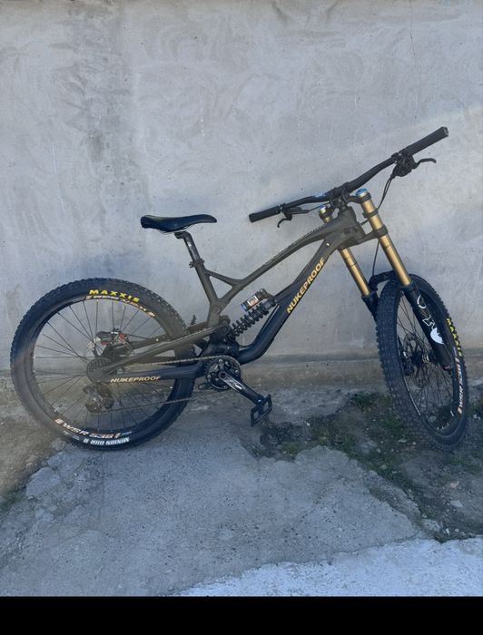 Bicicleta DownHill NukeProof Pulse 2017