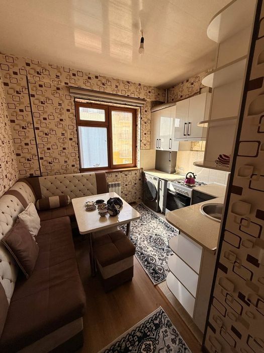 Maxtumquli kóchasida 2 xona uy  ijaraga