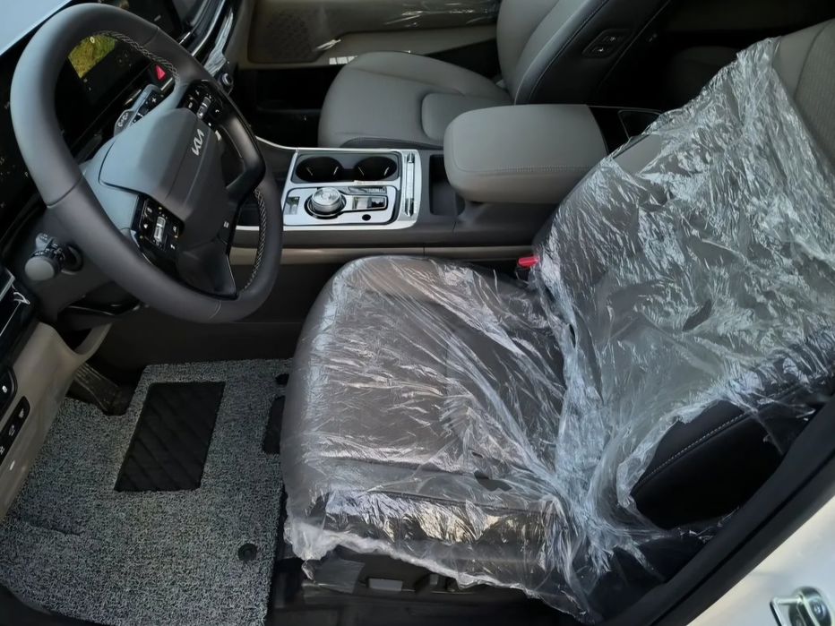 Новый Киа Карнивал 2026 для поездок по солнечному Узбекистану Круглосу