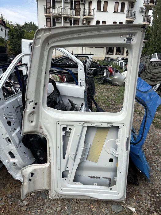 Врата/Багажник VW T5