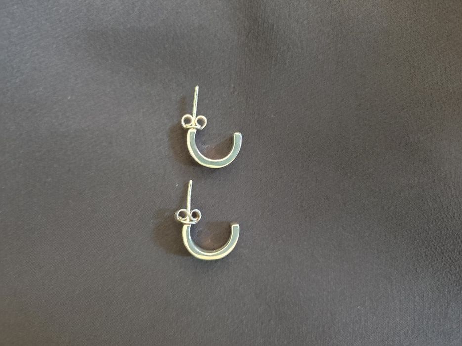 Сребърни обеци с камъни