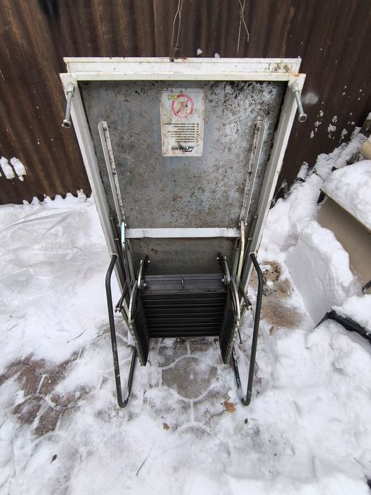 Лестница чердачная