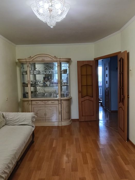Продам 3-комнатную квартира в центре