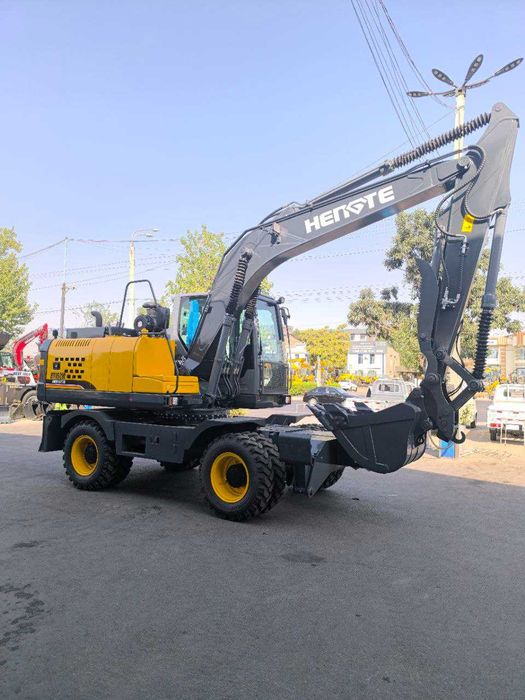 Экскаватор HENGTE модель HT160W