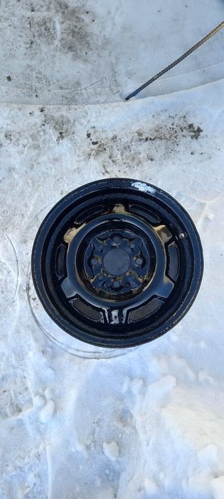 Продам два диска на13.одиночные. по 3500тг.