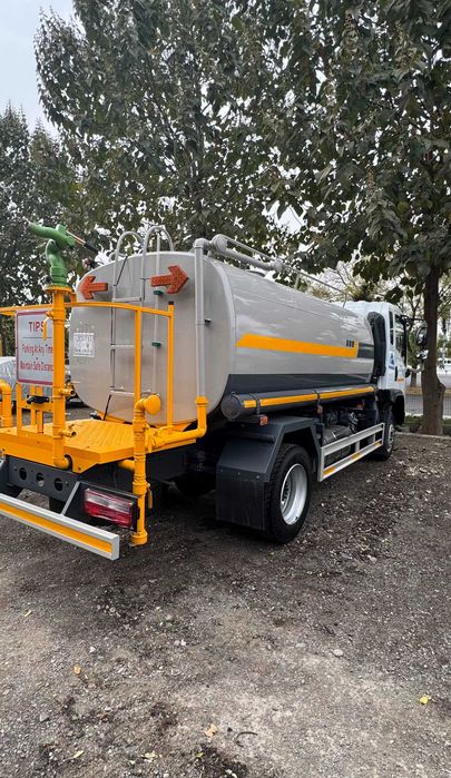 Комфорт Водавоз 8тон(поливомоечная автомобил)