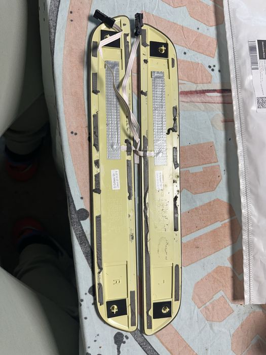 Оригинални светещи лайсни за Mercedes