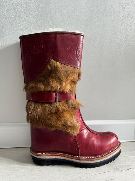 Унты, натуралтный мех волка