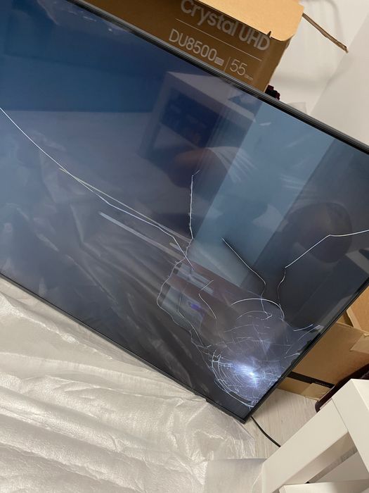 Televizor Samsung UE55DU8572U