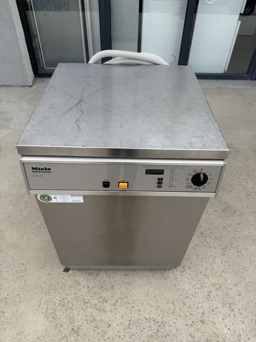 Професионална съдомиялна Miele Инокс