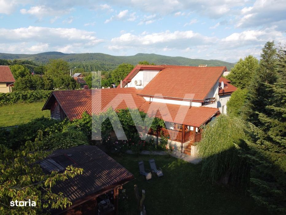 Casa De Vanzare | Comanesti, Judetul Bacau | COMISION 0%