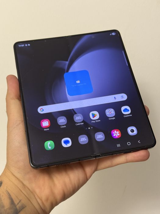 Samsung Galaxy Z Fold5, 12GB RAM, 256GB, 5G, Phantom Black