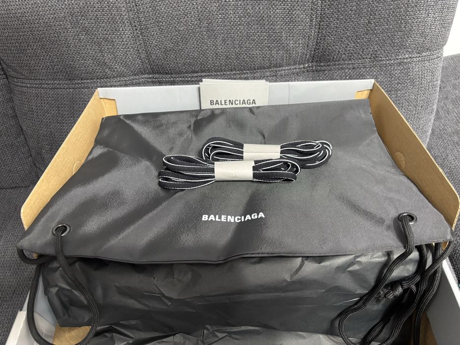 Vând Adidași Balenciaga Track / Marimea 43