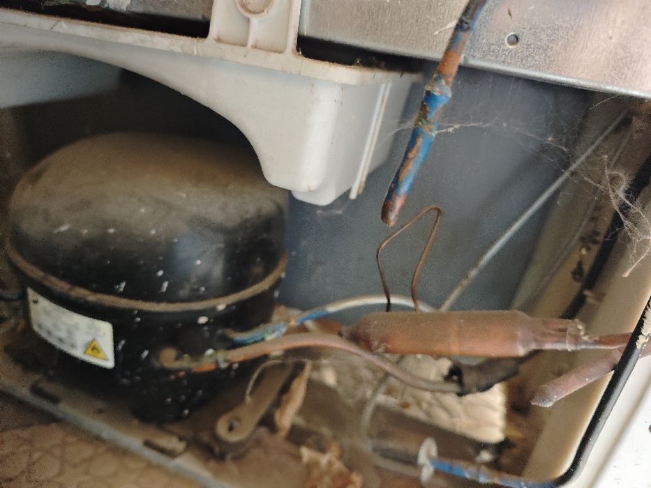 Тоңазытқыш,  Холодильник.