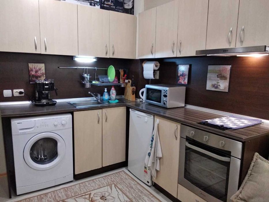 Дава се под наем Двустаен апартамент в к.к. Слънчев бряг - 55 кв.м за 612 € - Снимка #3