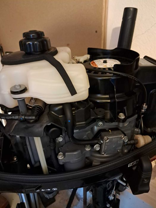 Двигател за лодка Сузуки