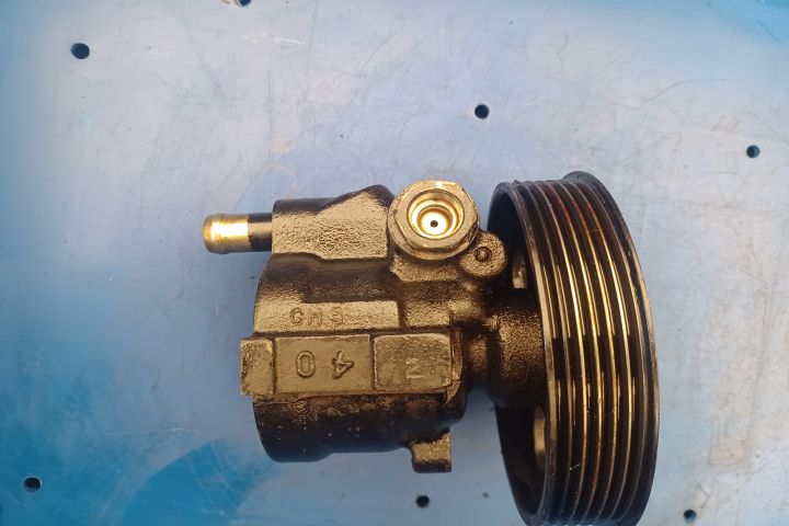 Pompa servodirectie mecanica 7700431286 7700431286 Dacia Logan prima