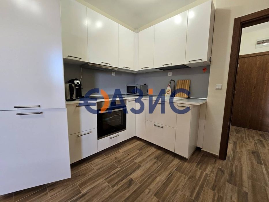 Продава се Тристаен апартамент в с. Равда, Област Бургас - 67 кв.м за 1269 €/кв.м - Снимка #2