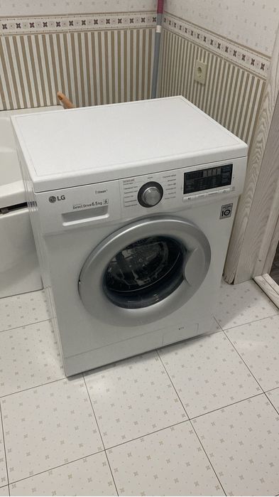 Продам недорого  стир машинку