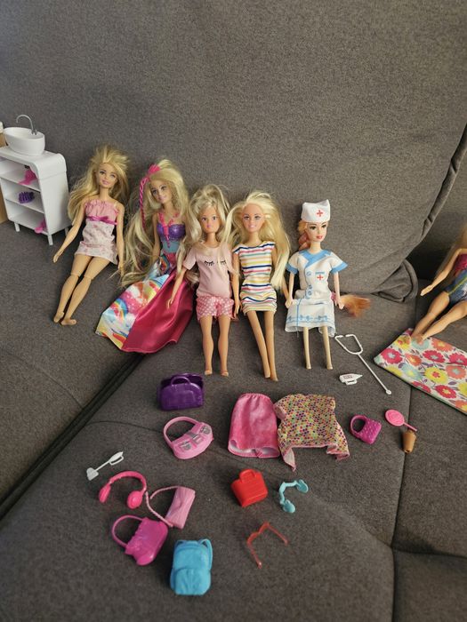 Barbie кукли,аксесоари, обзавеждане