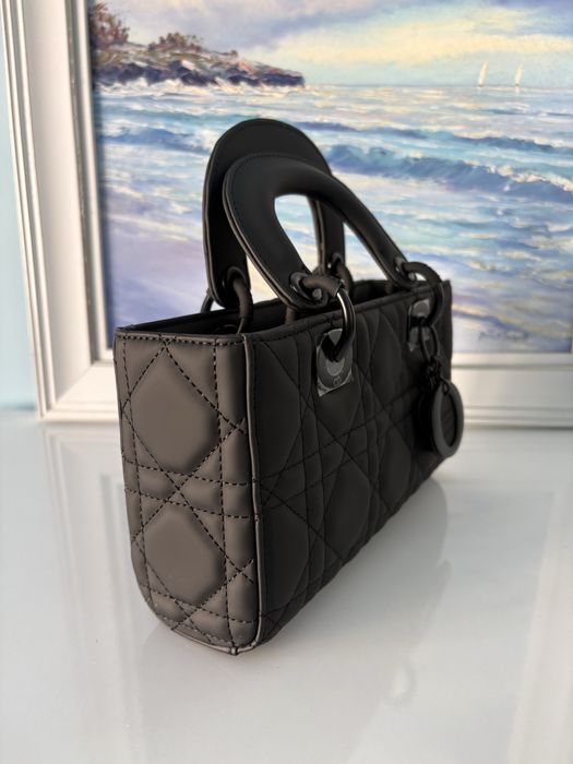 Дамска чанта - Dior