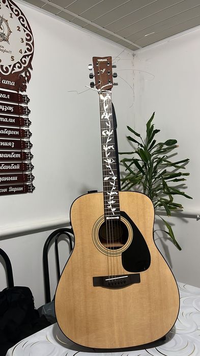 Гитара Укулеле сатылады Ақтау