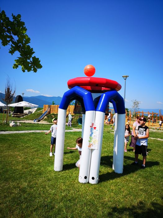 Под наем Надуваеми парти атракции - mygameday.bg , батут, атракциони.