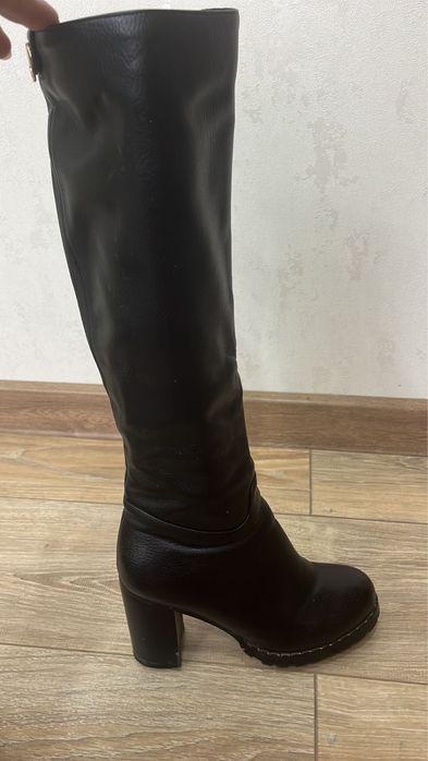 Обувь 36 р в хорошем состоянии