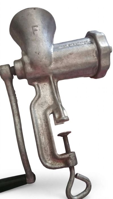 Mașină de tocat Flacăra original Nr 10
