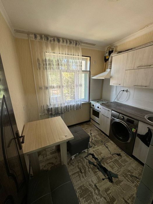 1х с мебелью и техникой в 8 микрорайоне