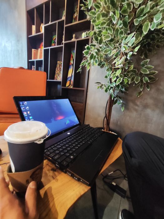 Продам красивый ноутбук HP